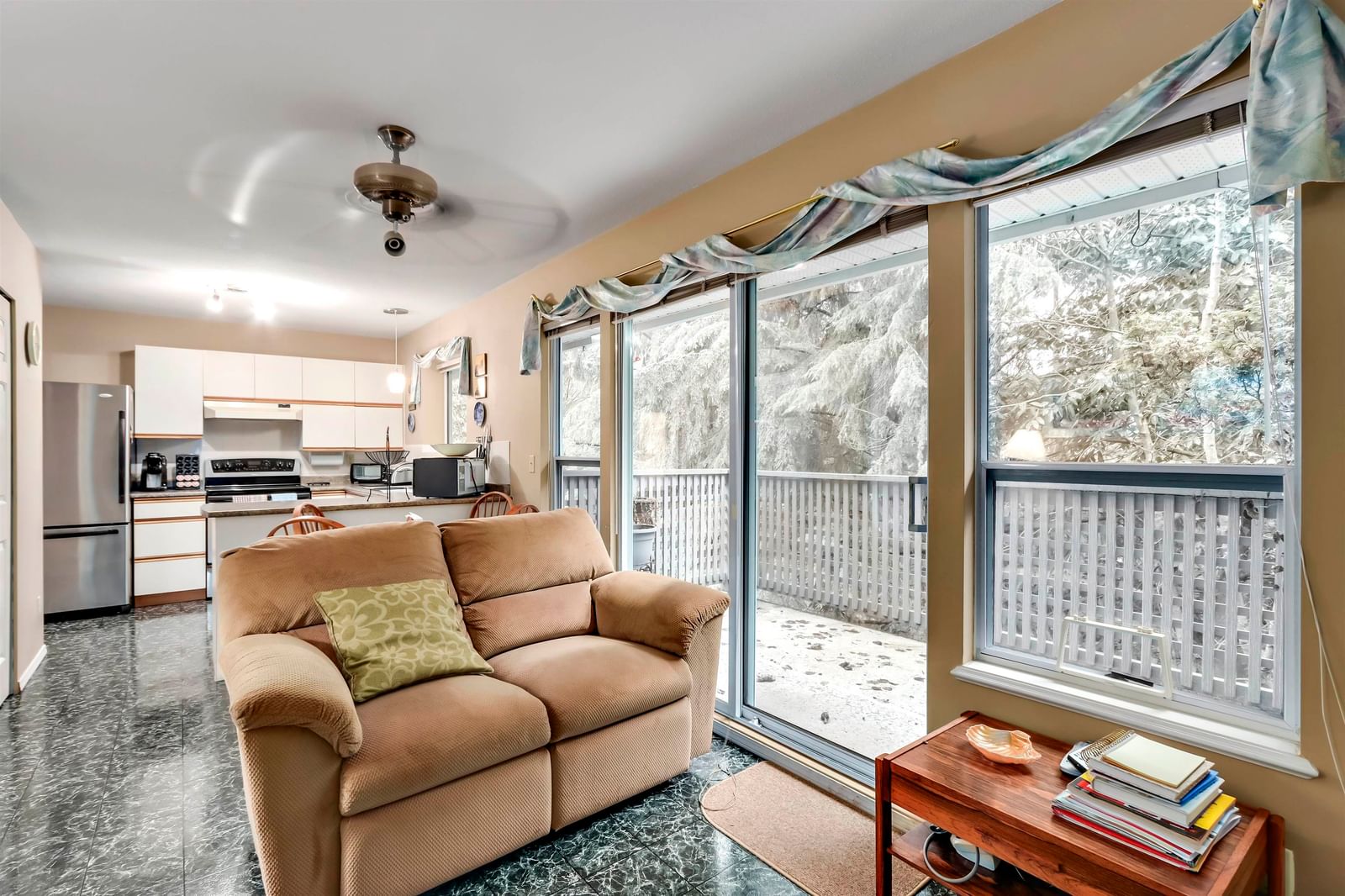 Listing Image 15