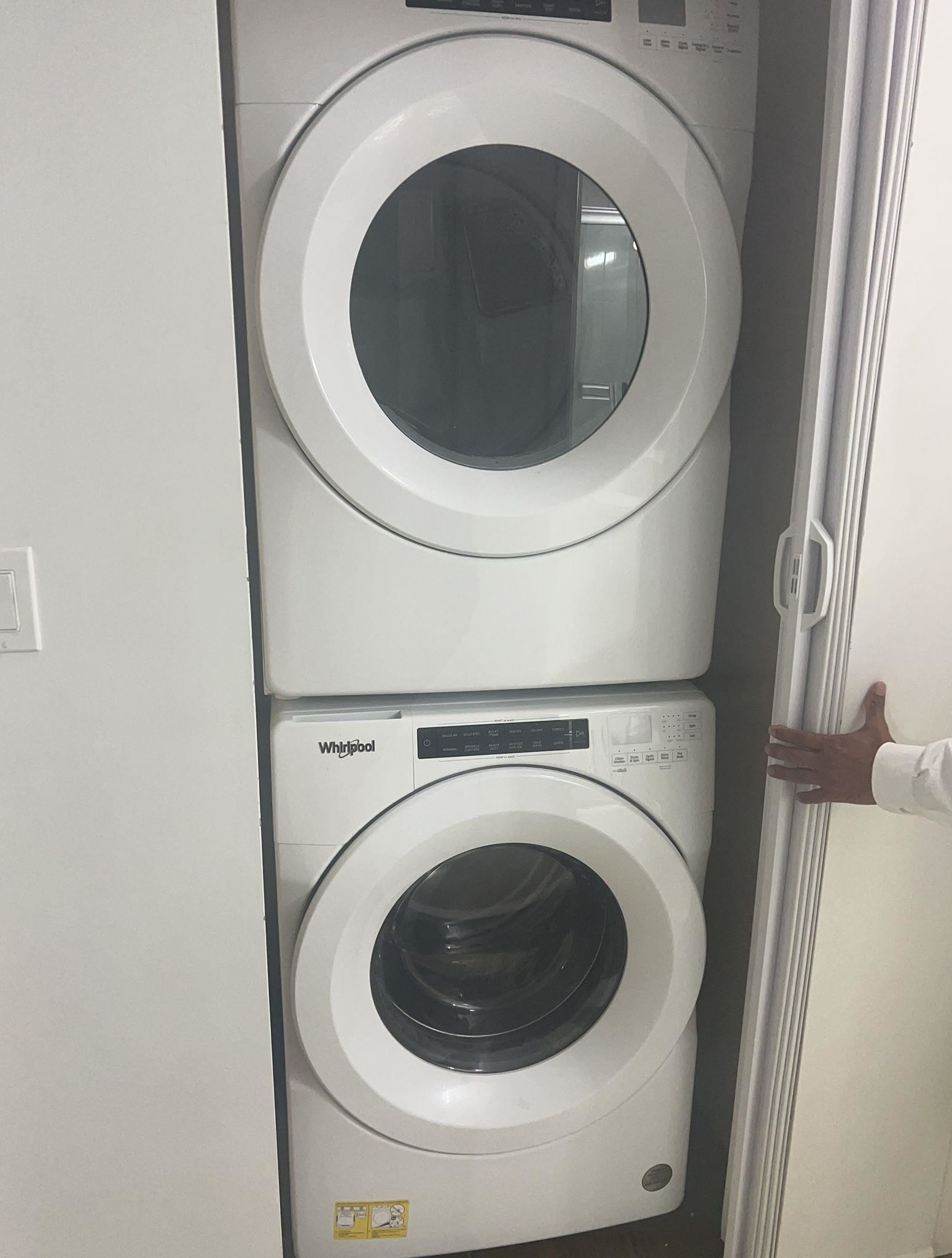 Listing Image 16