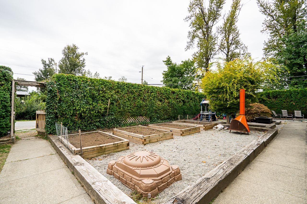 Listing Image 37