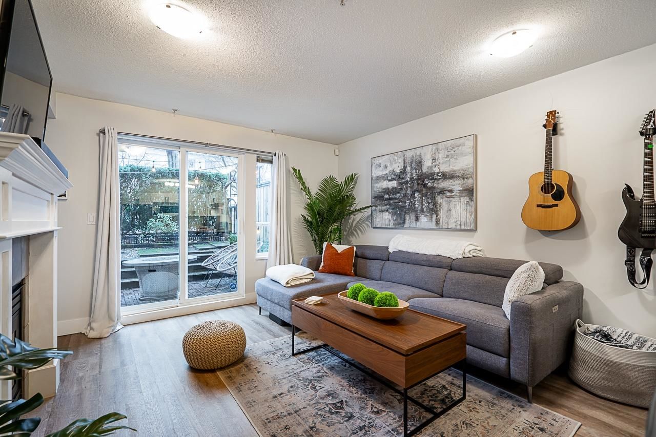 Listing Image 10