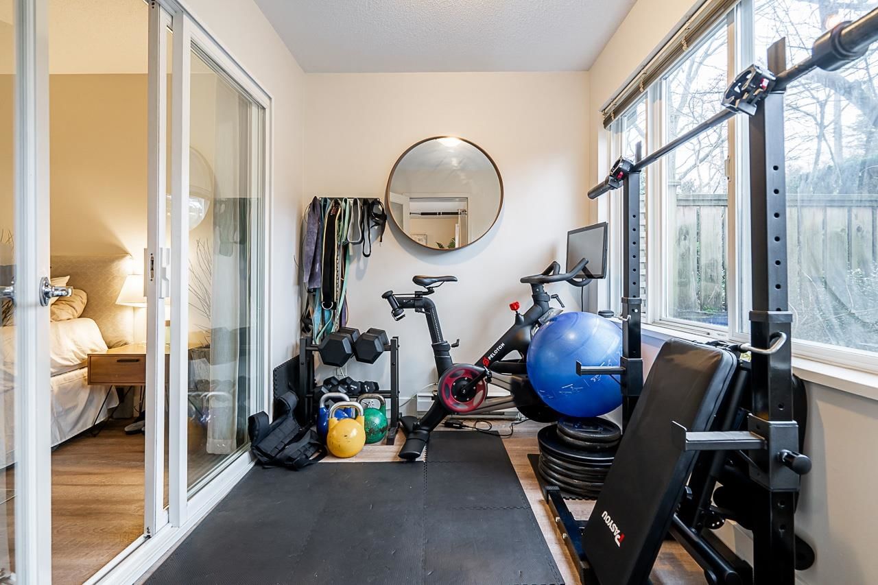 Listing Image 17