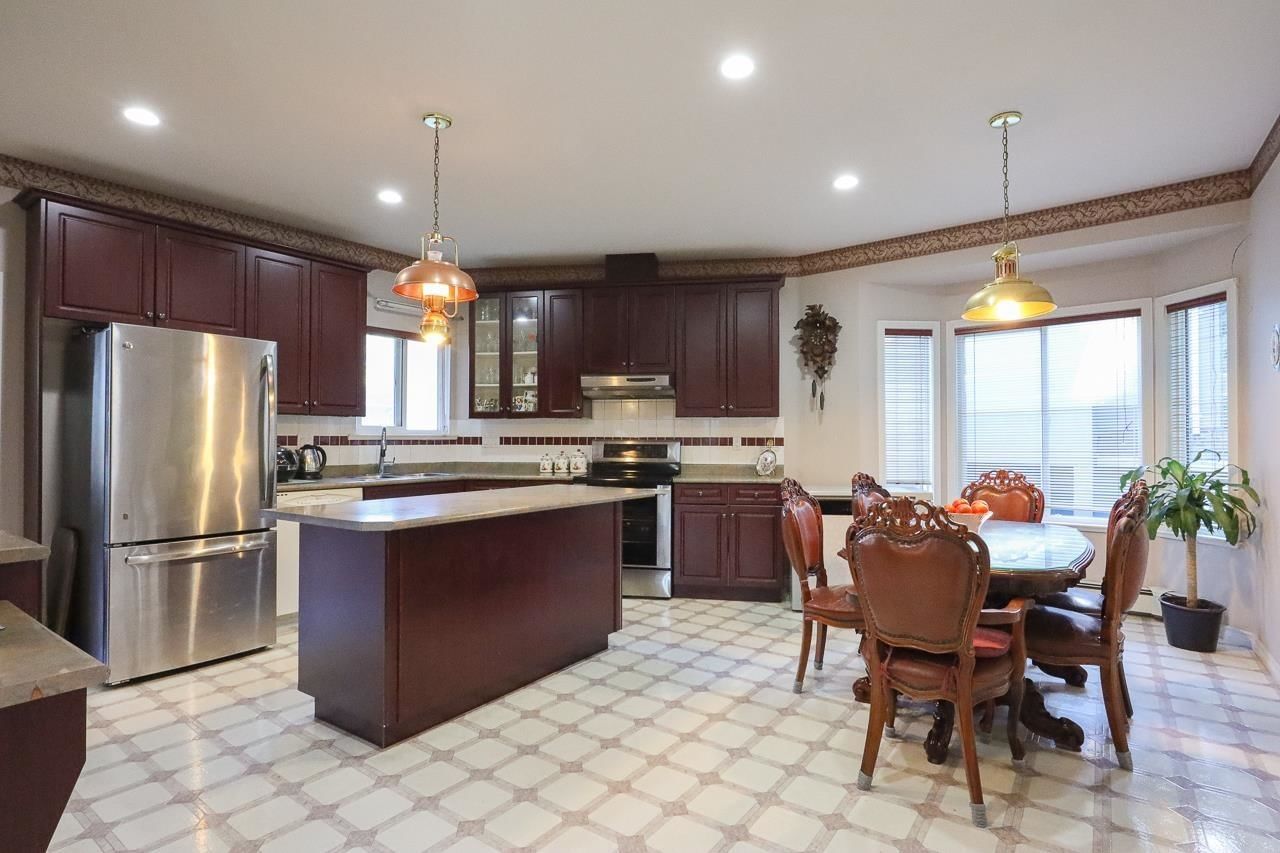 Listing Image 13
