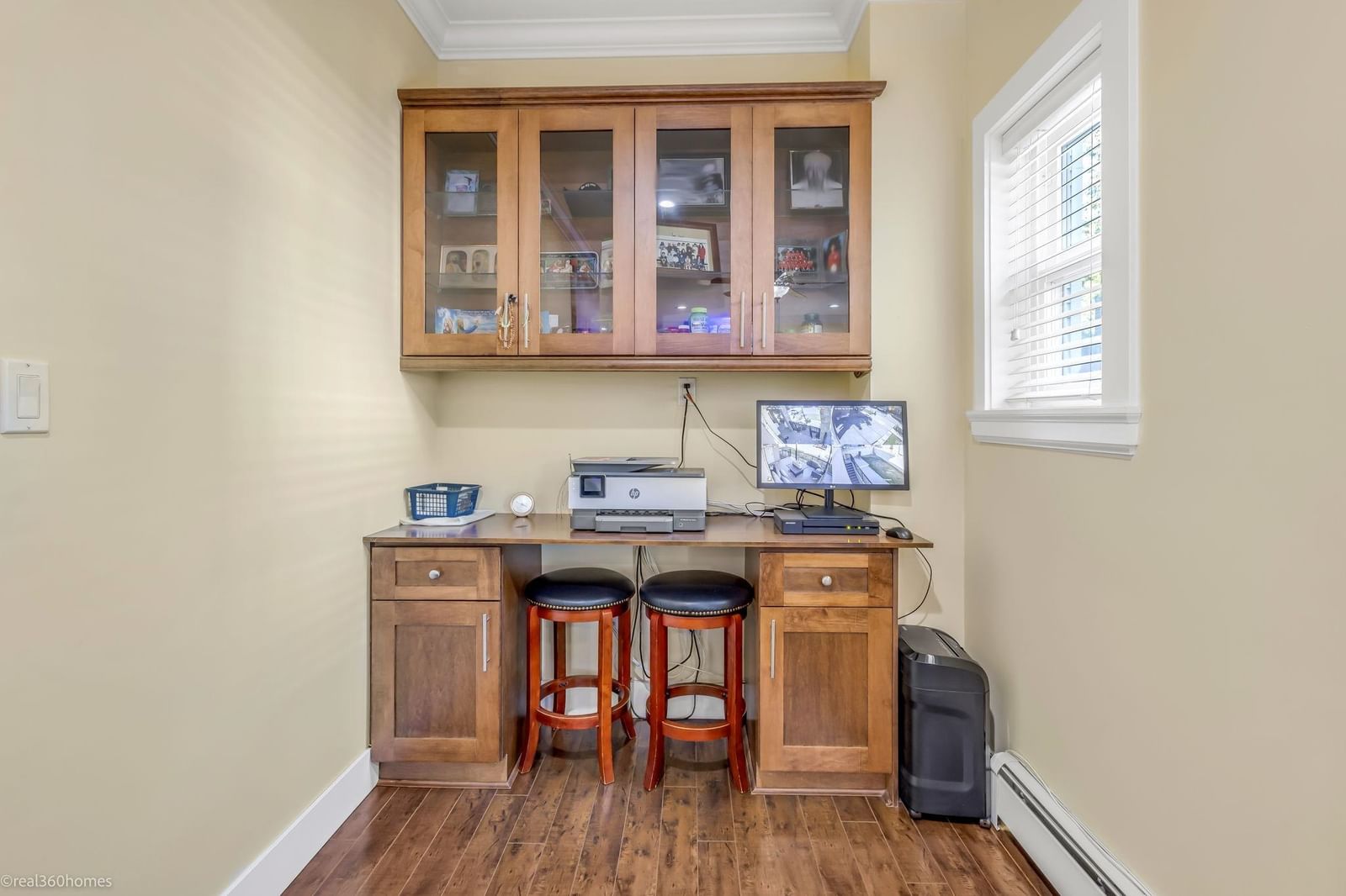 Listing Image 18