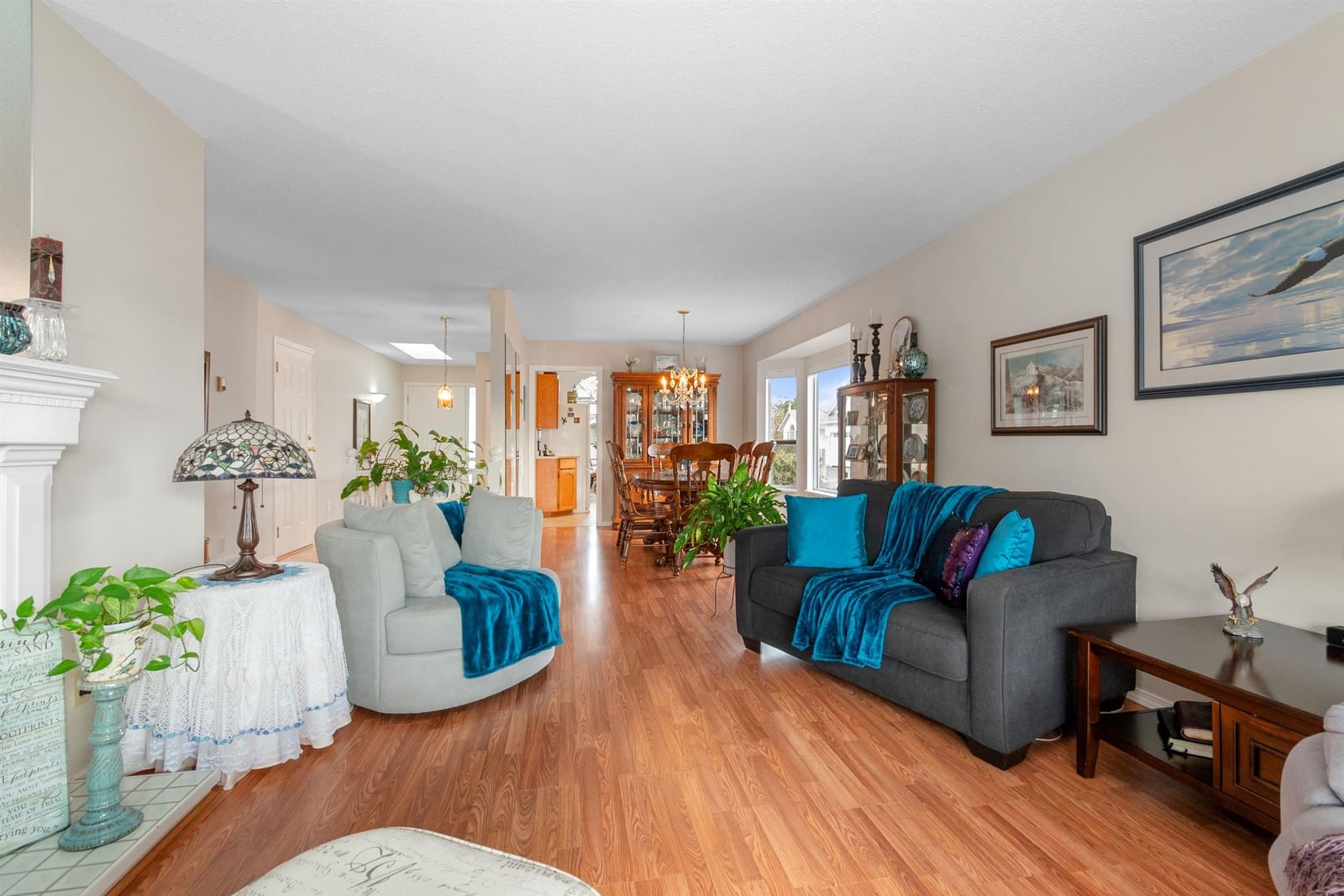 Listing Image 16