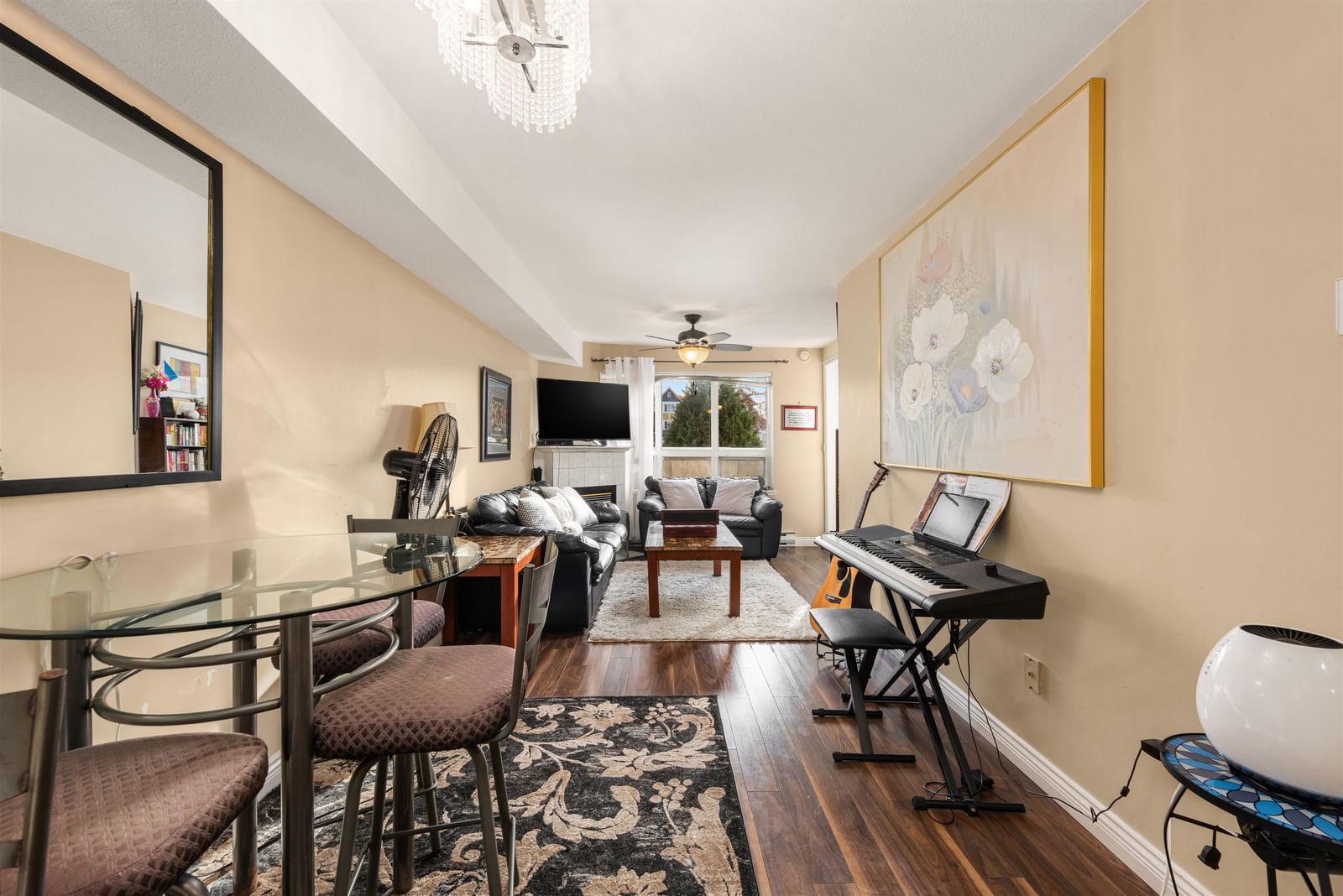 Listing Image 18
