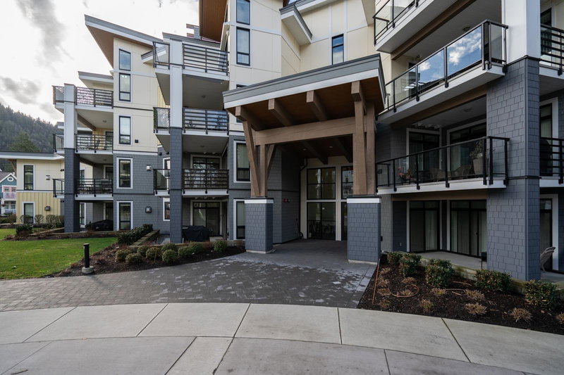 209 - 5384 Tyee Lane, Chilliwack, V2R 6C8 | Image 3