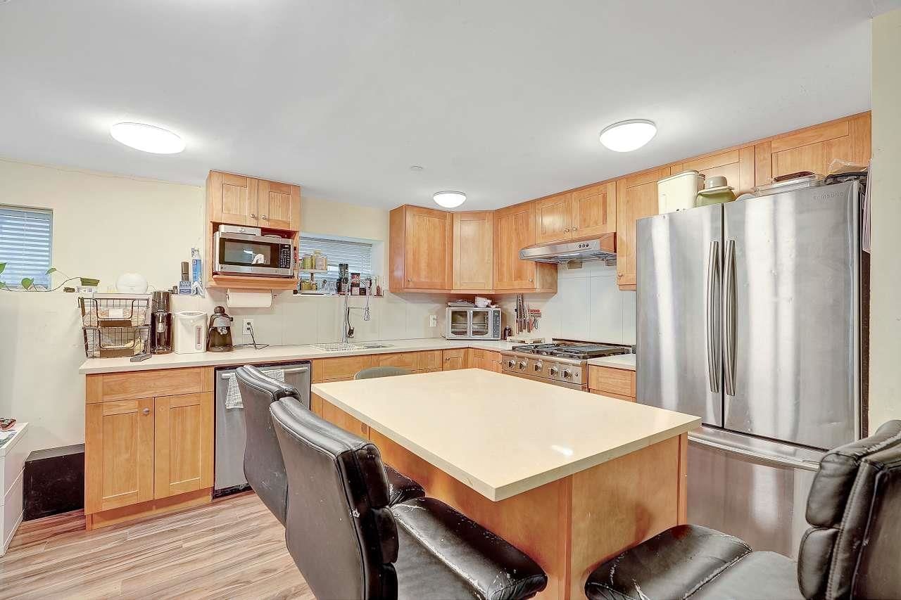 Listing Image 18