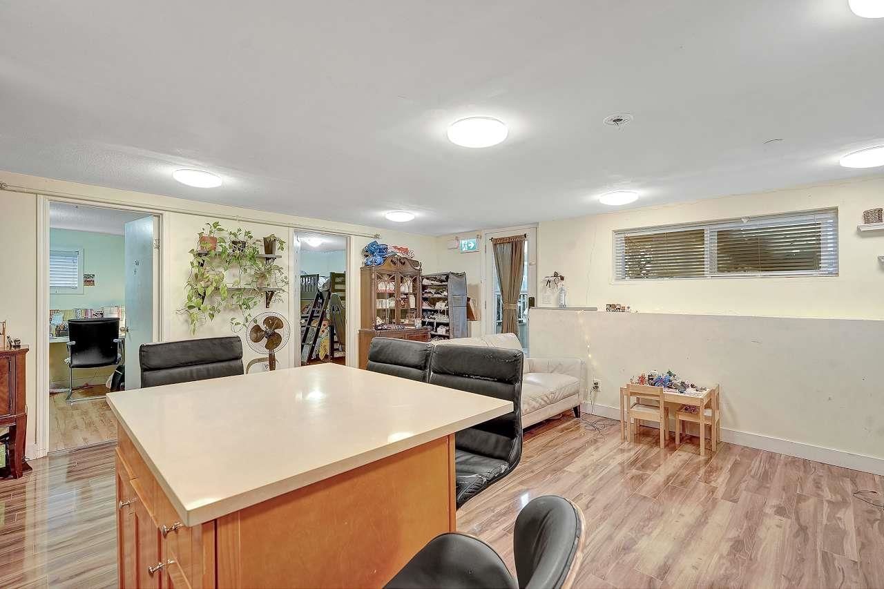 Listing Image 21