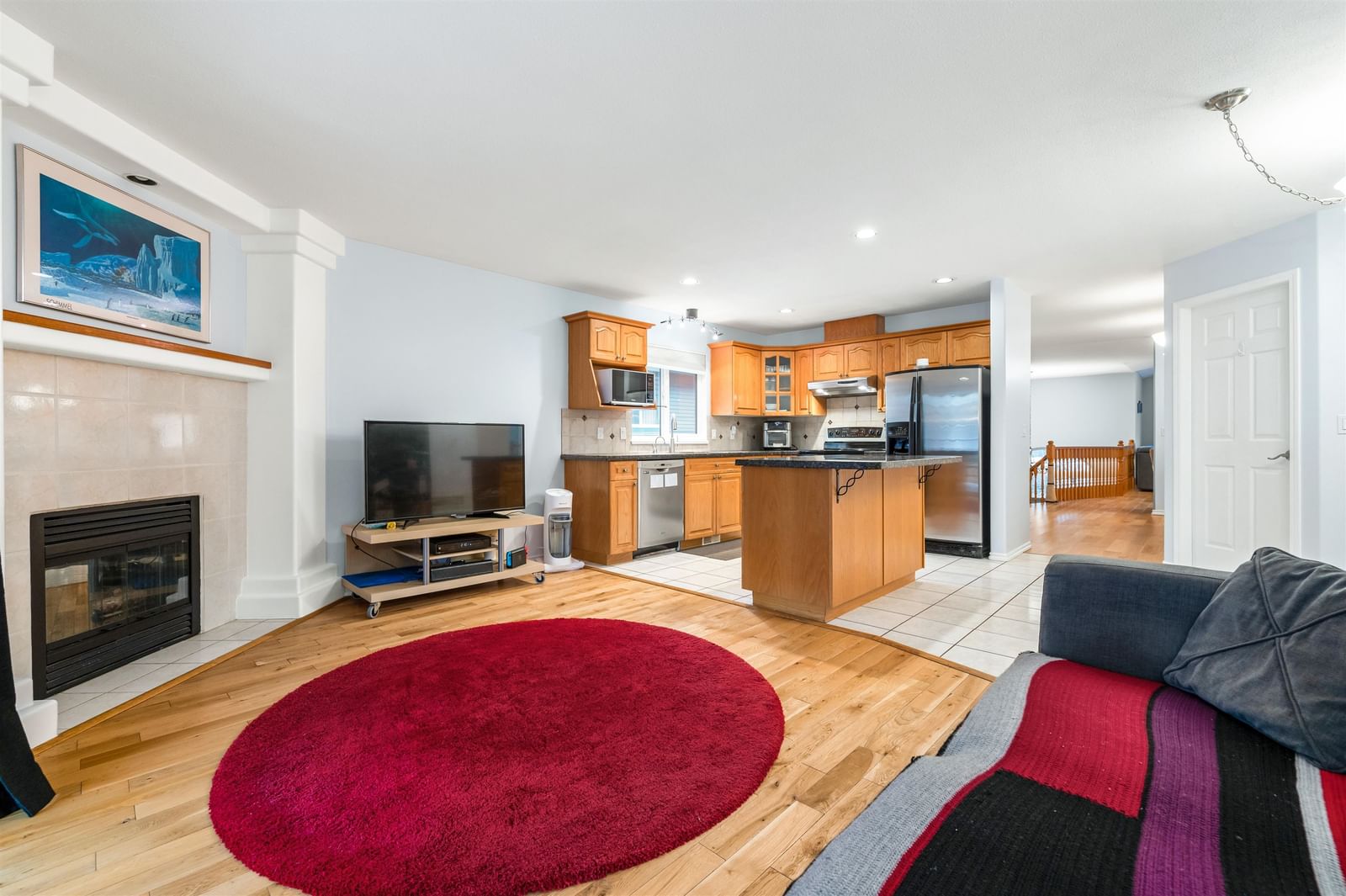Listing Image 12