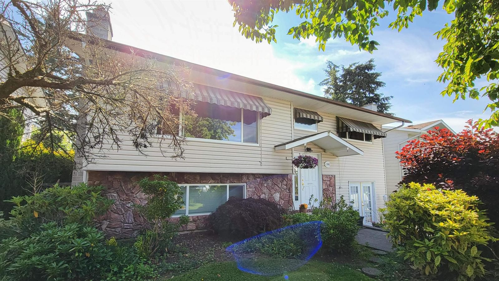 Listing Image 1
