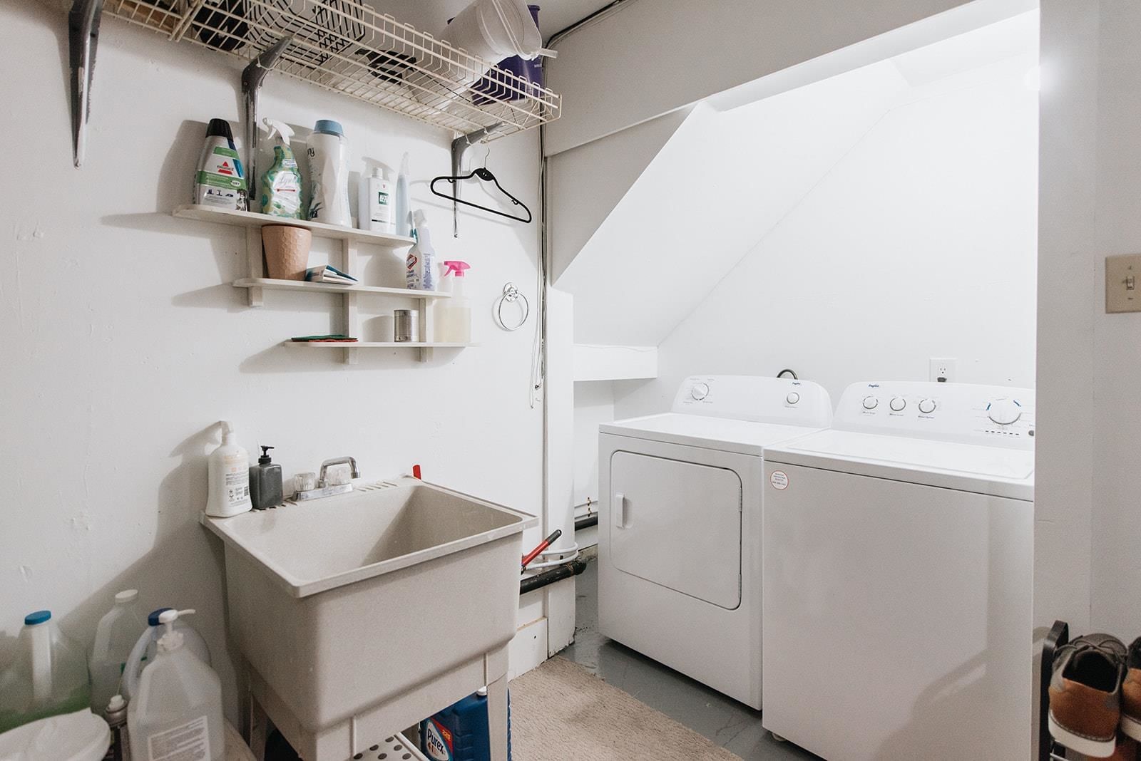 Listing Image 17