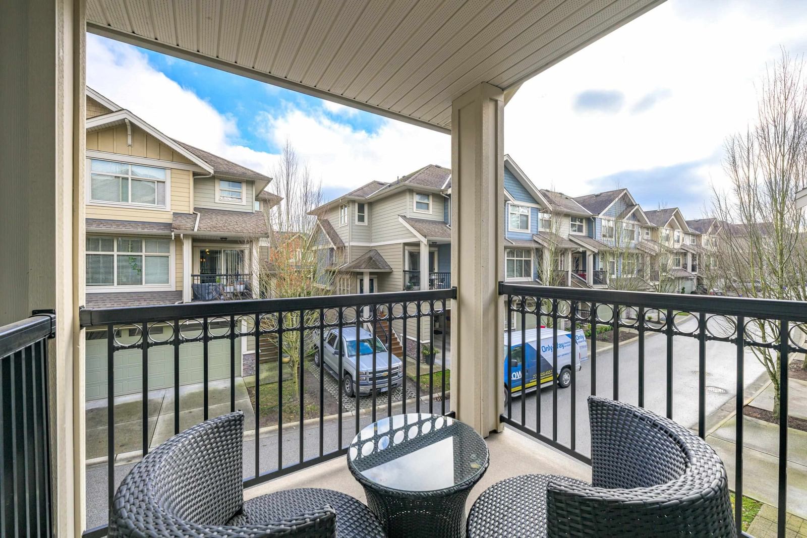 Listing Image 19
