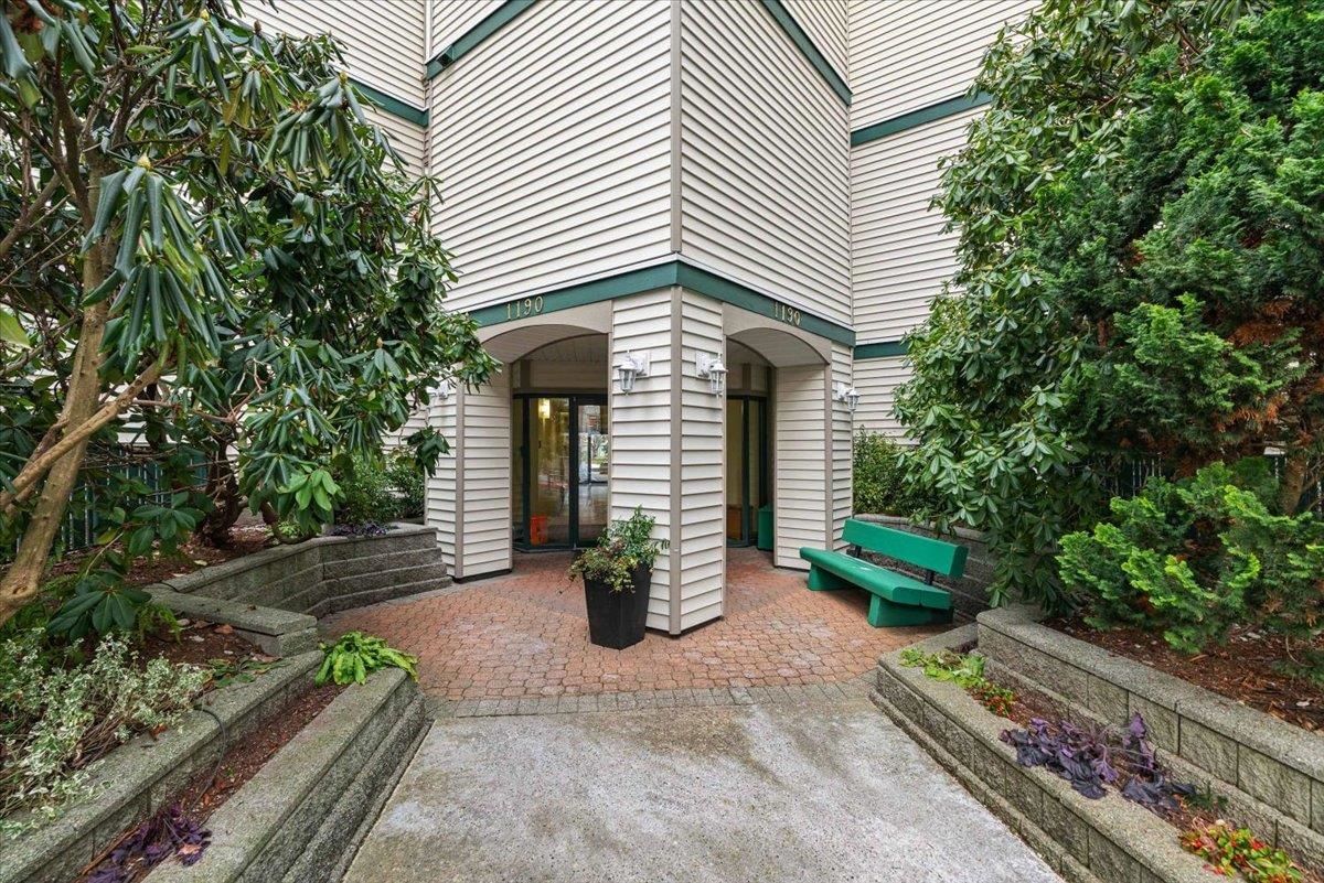 Listing Image 24