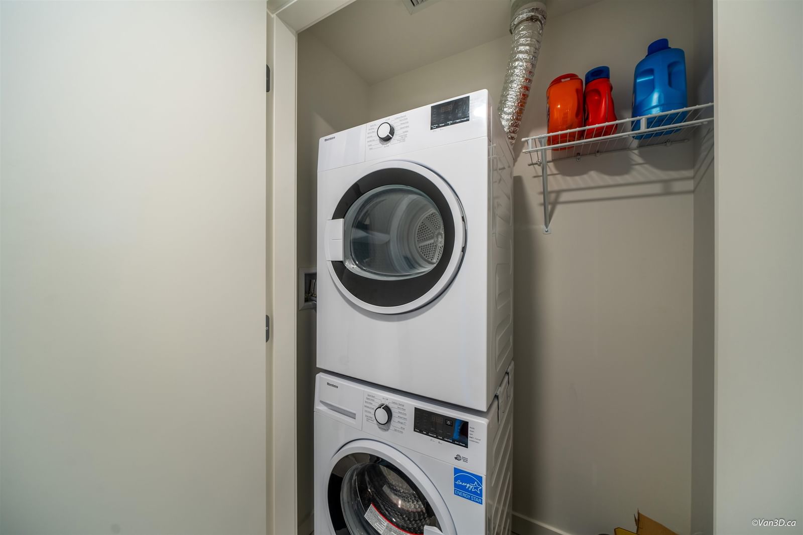 Listing Image 17