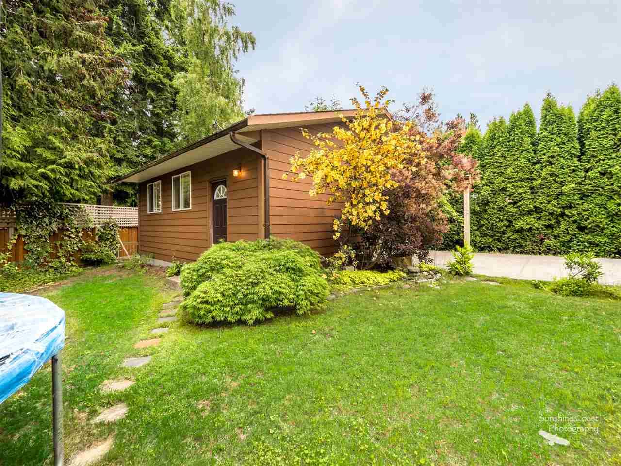 Listing photo 5