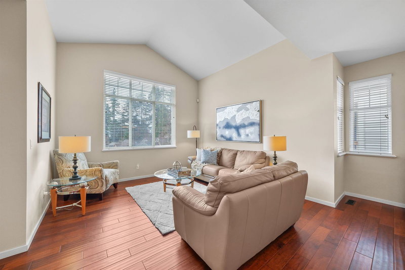 39 Holly Drive, Port Moody, V3H 5M4 | Image 3
