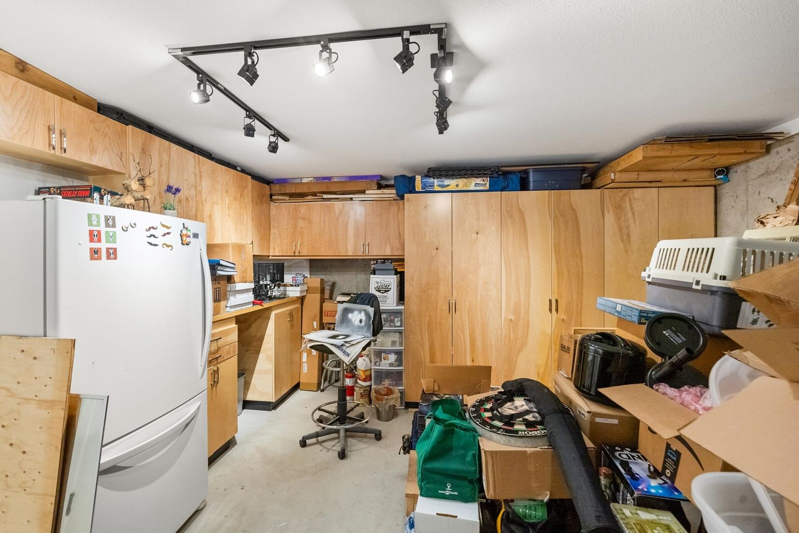 Listing Image 20