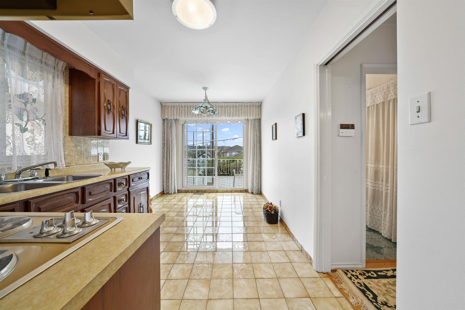 Listing Image 18