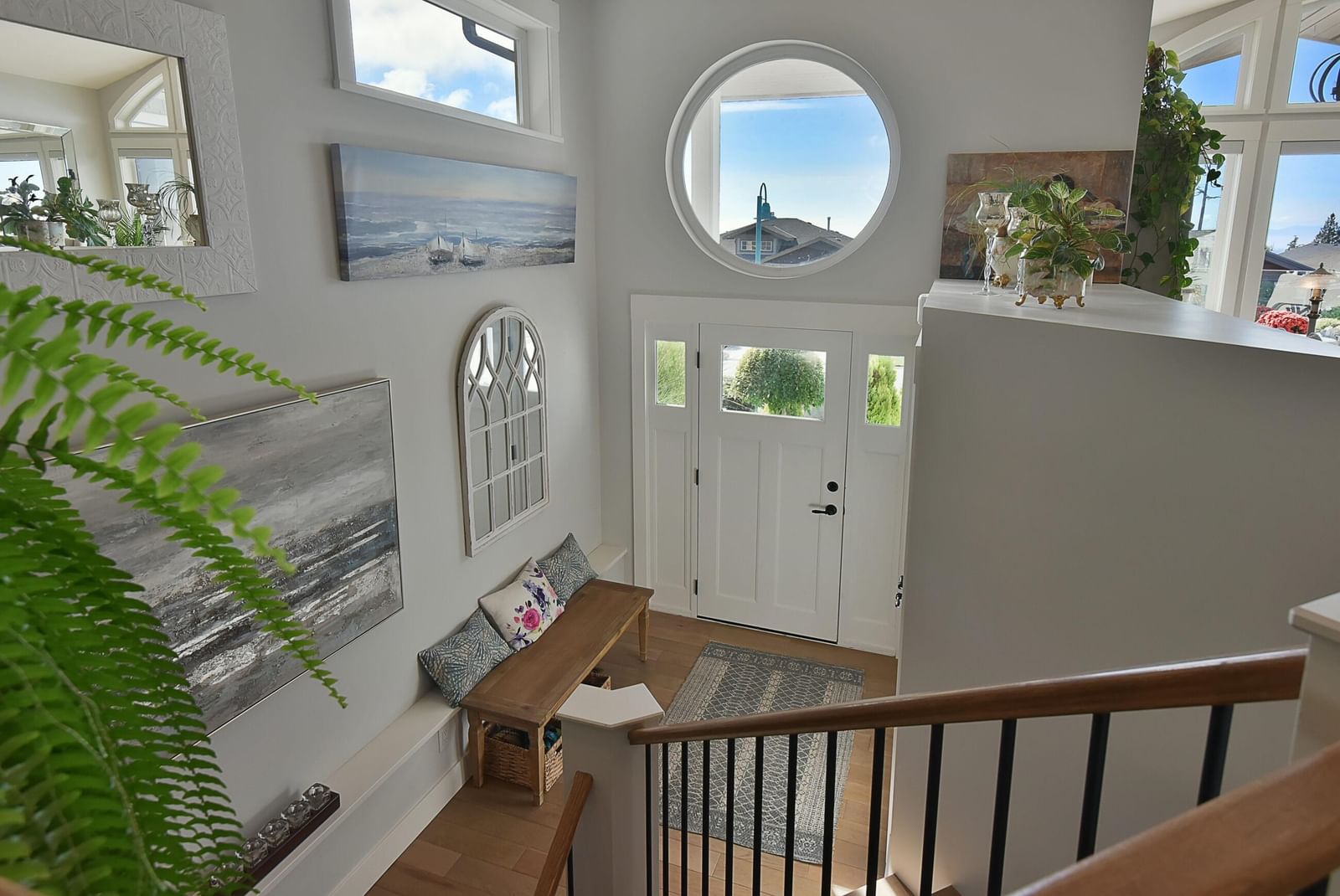 Listing Image 5