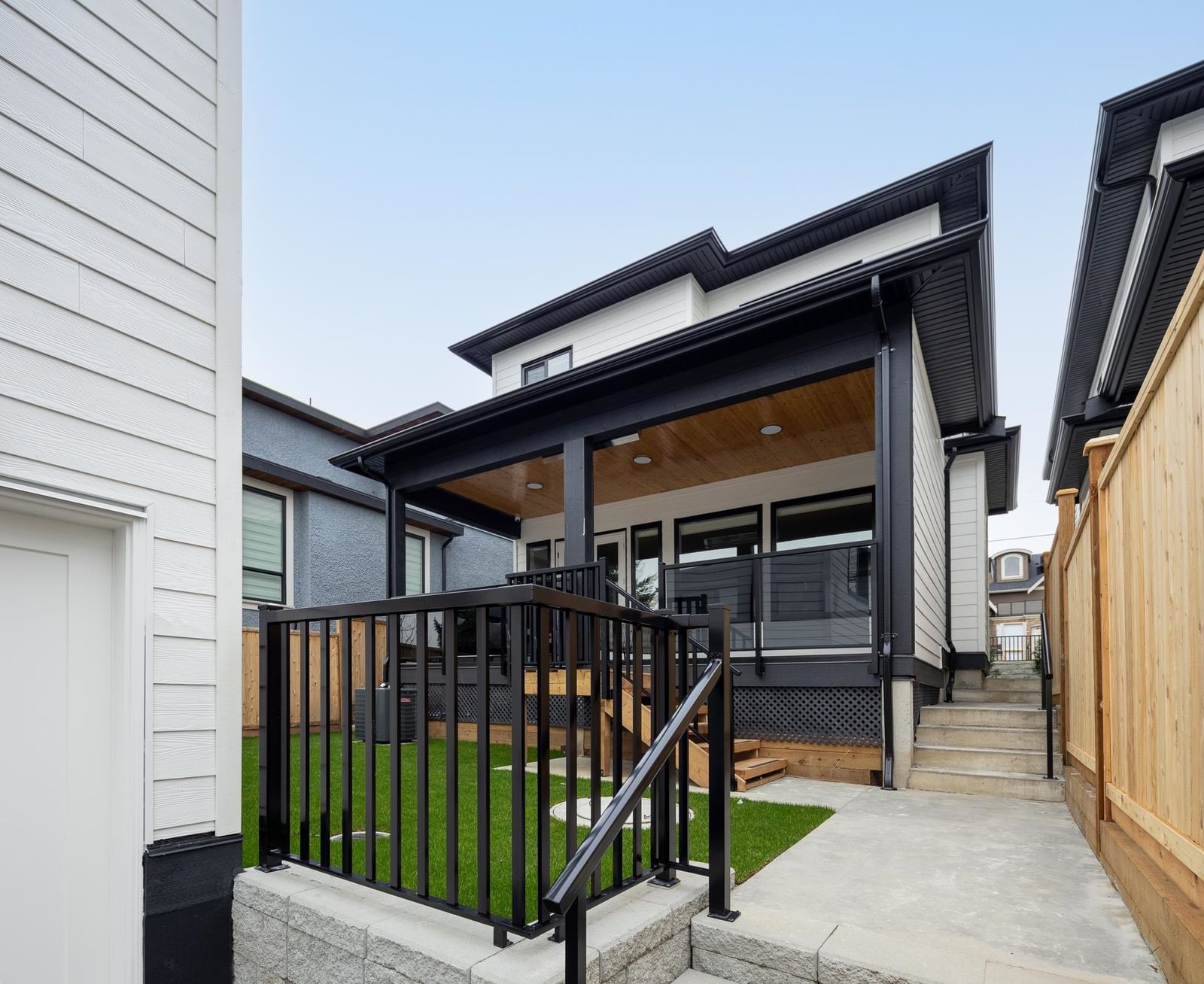 Listing Image 22