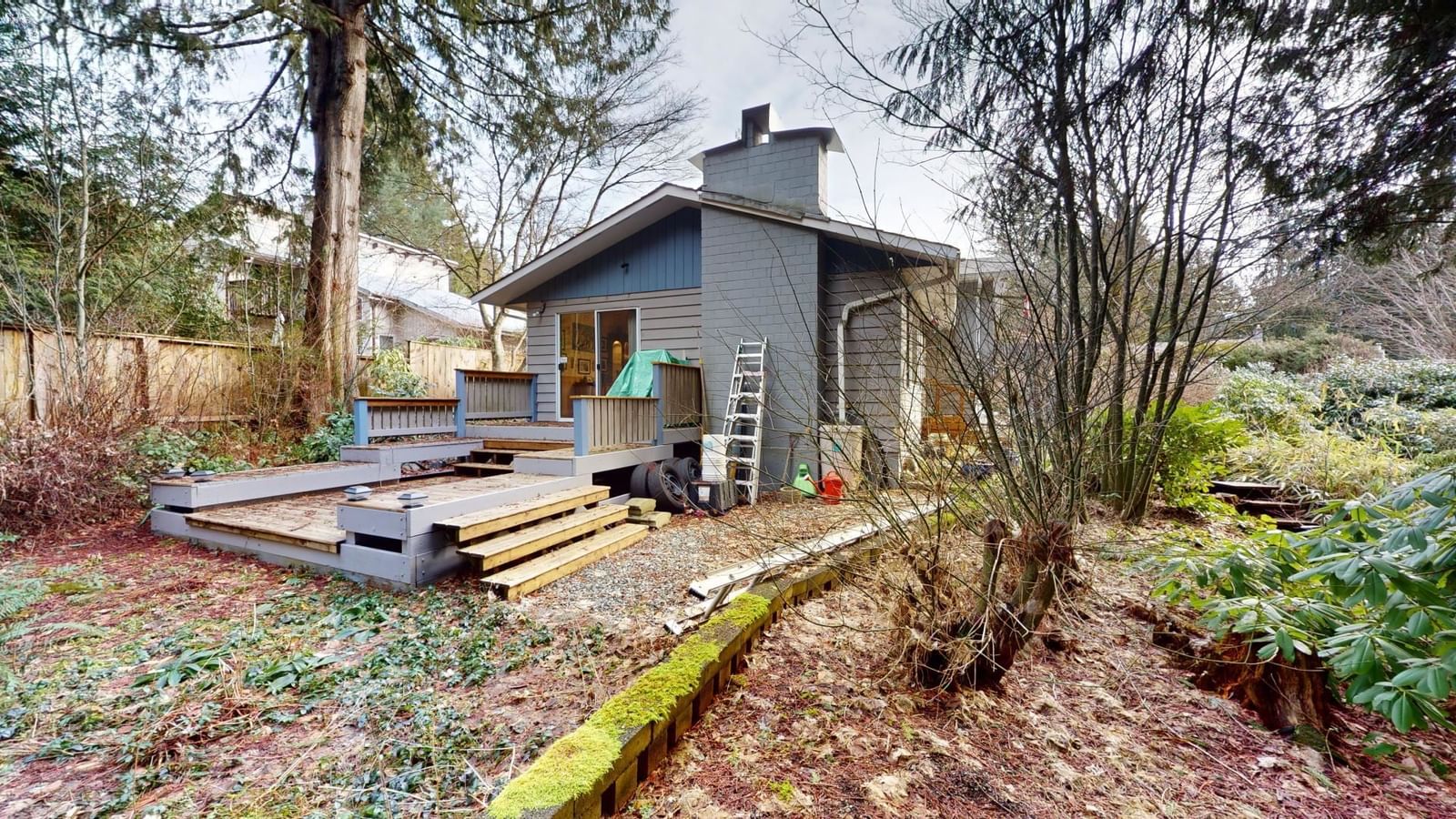 Listing Image 8
