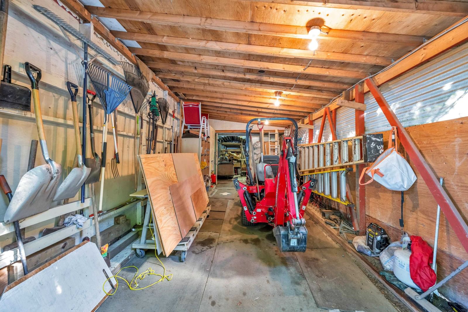 Listing Image 37
