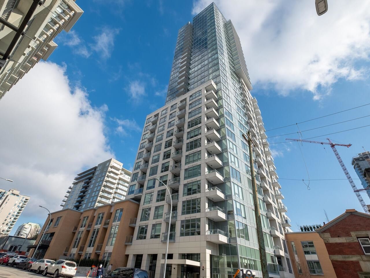 Listing Image 5