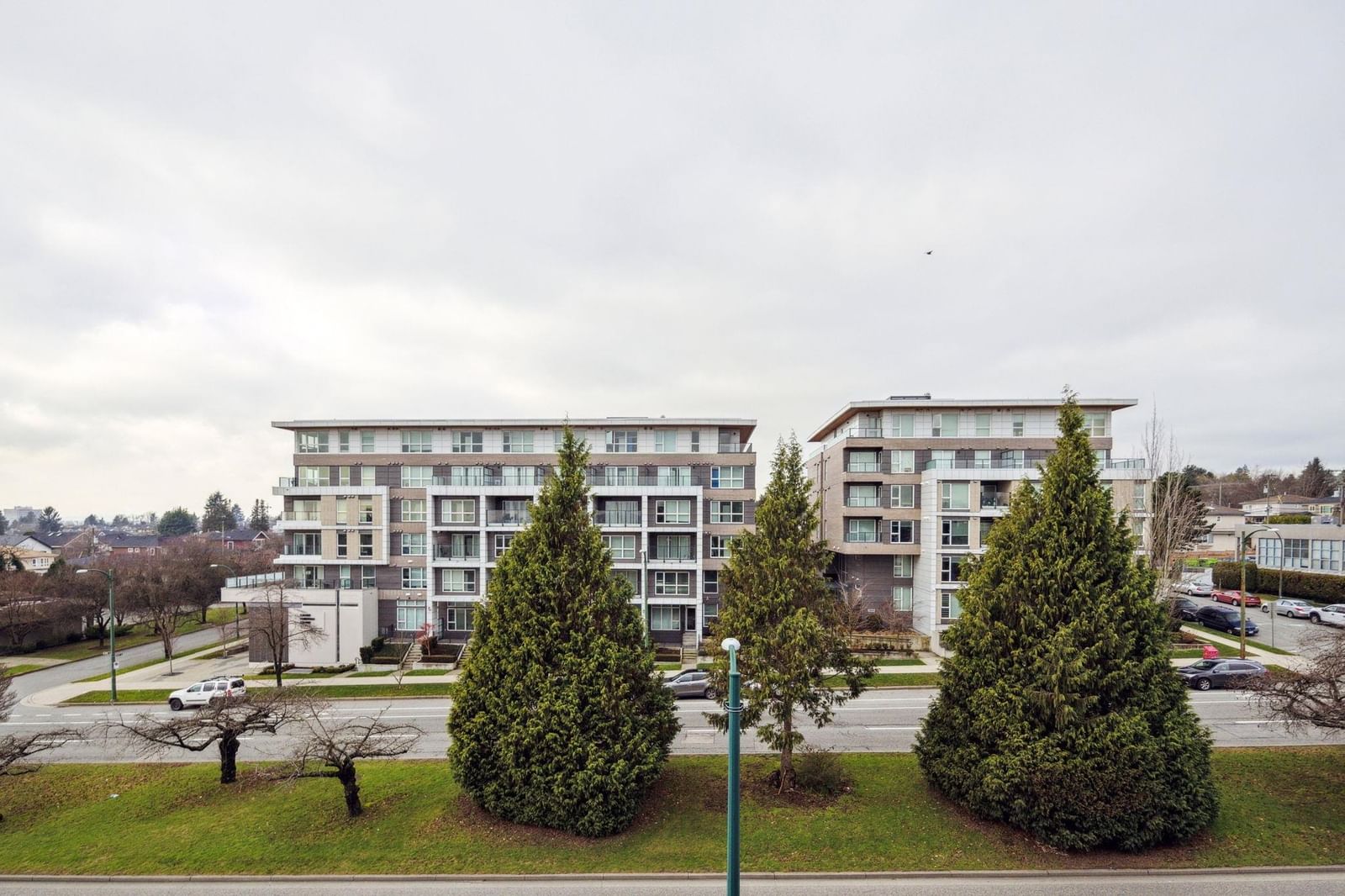 Listing Image 17