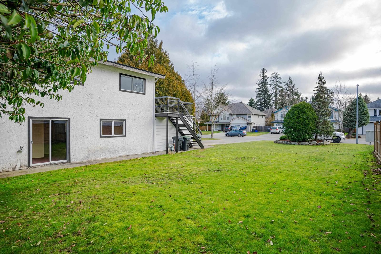 Listing Image 33
