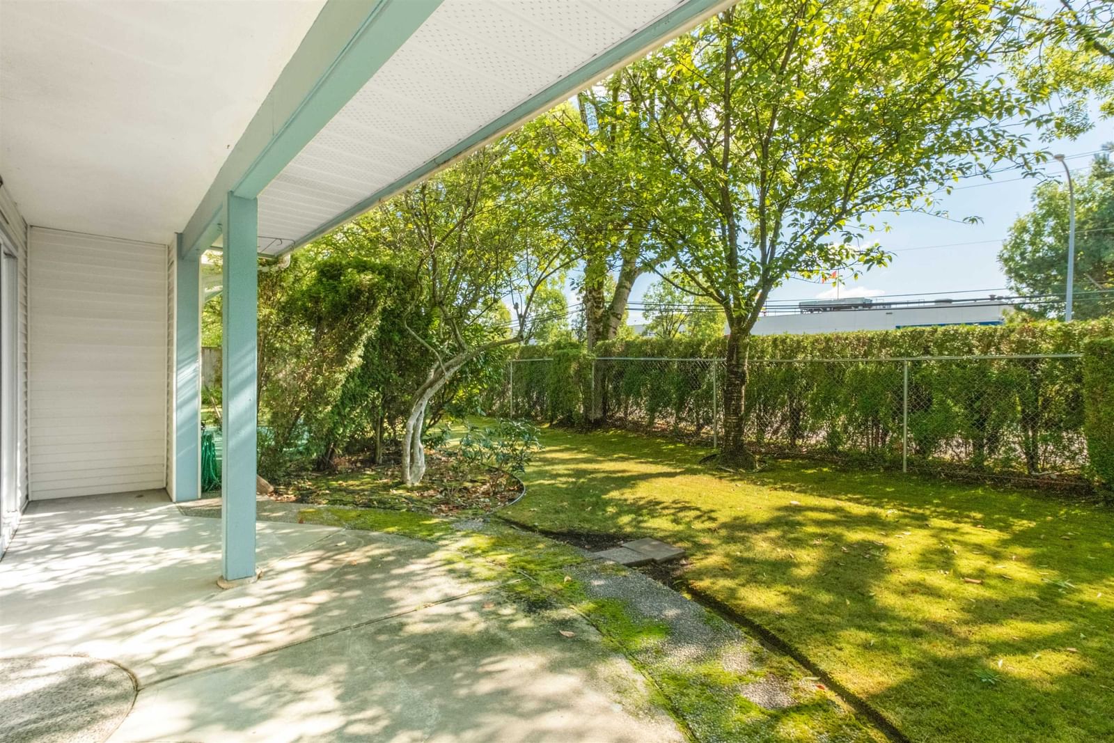 Listing Image 17