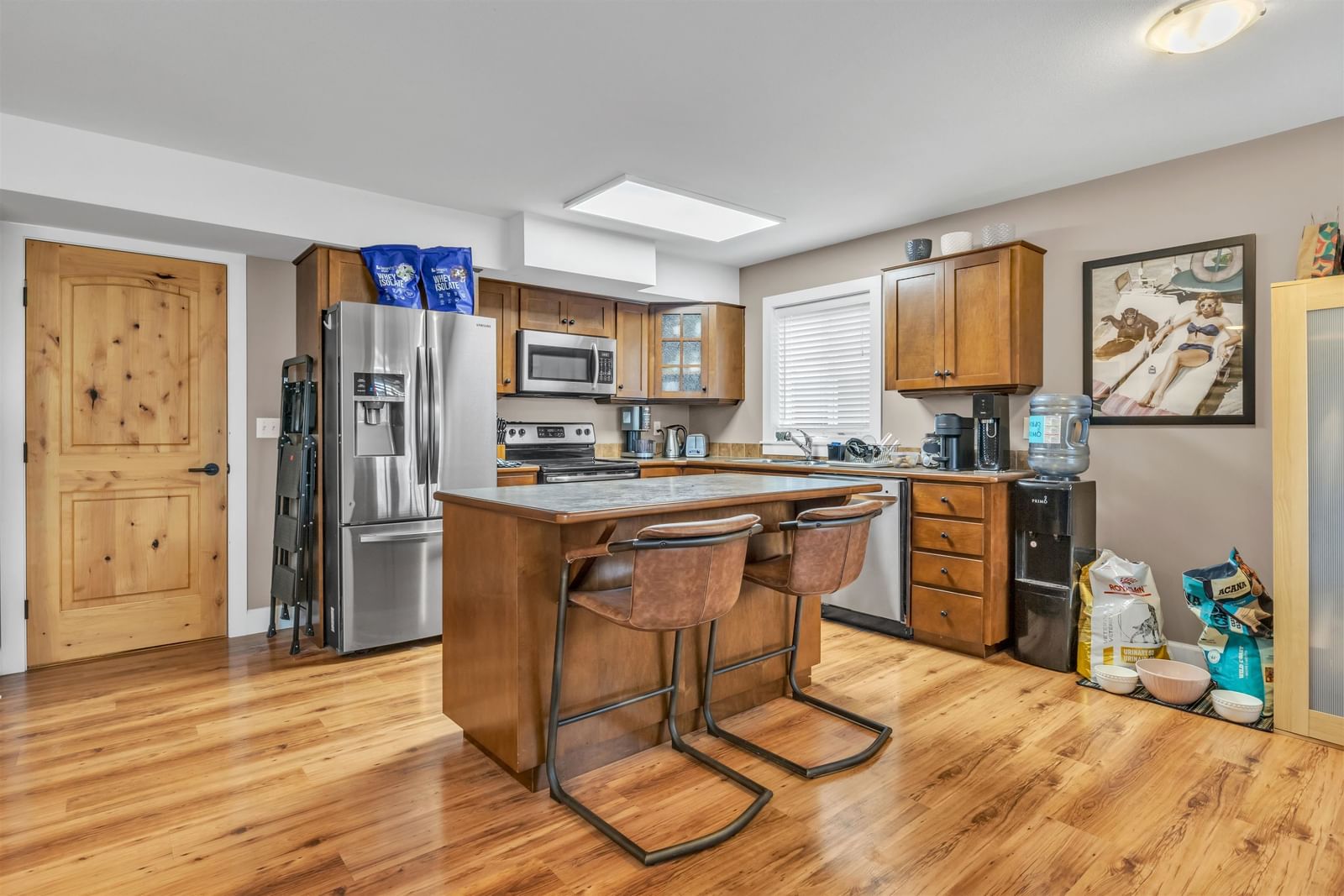 Listing Image 20