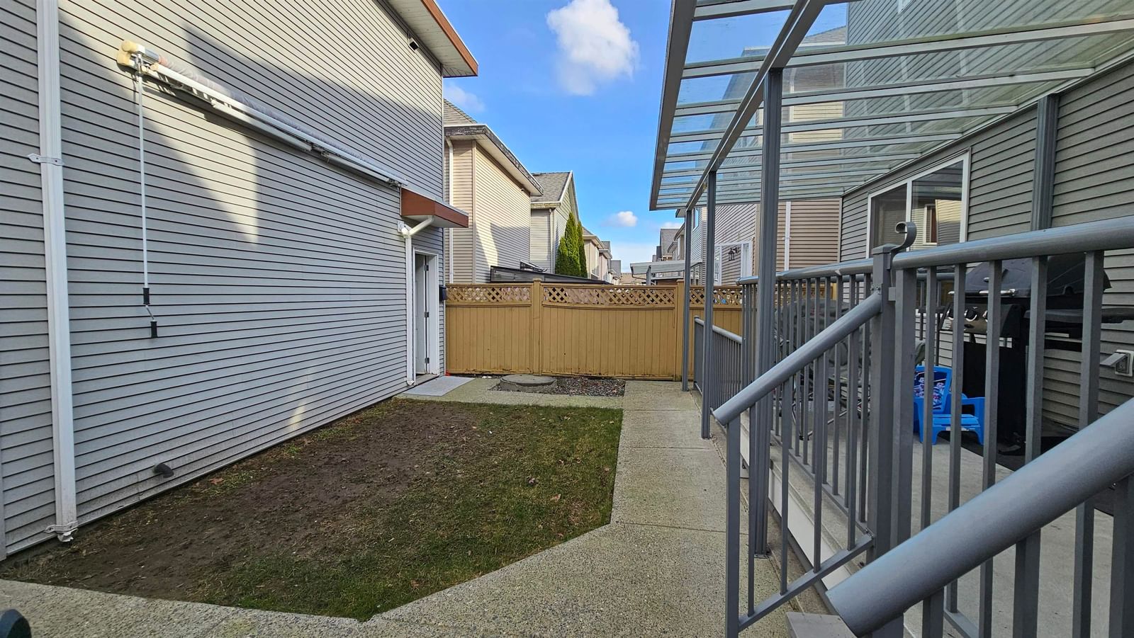 Listing Image 17