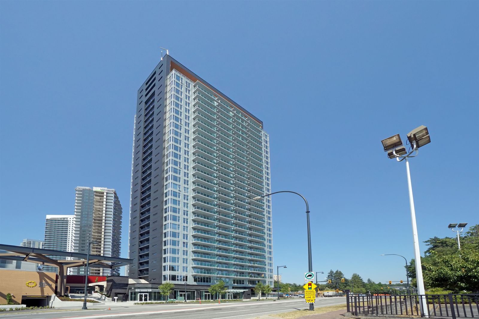 Listing Image 19