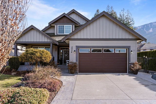 10374 Parkwood Drive