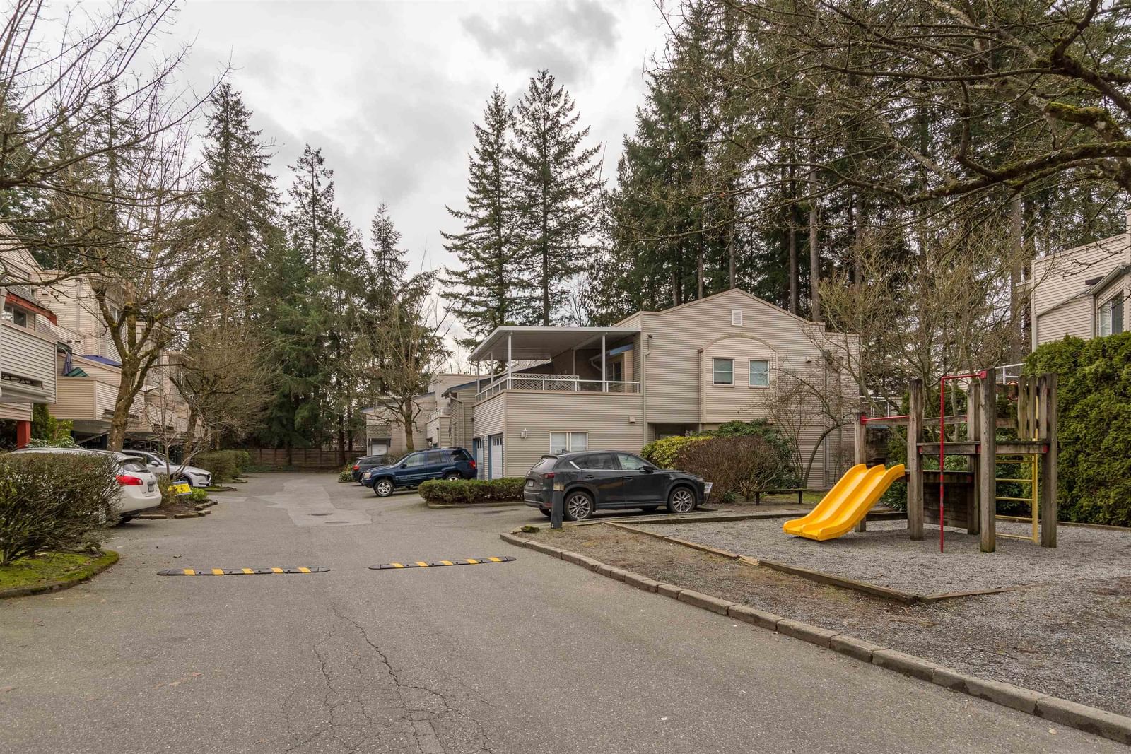 Listing Image 24