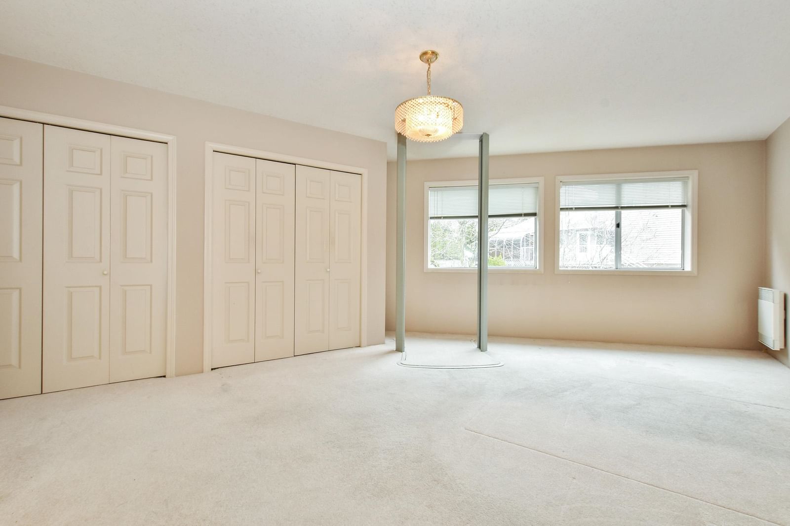 Listing Image 26