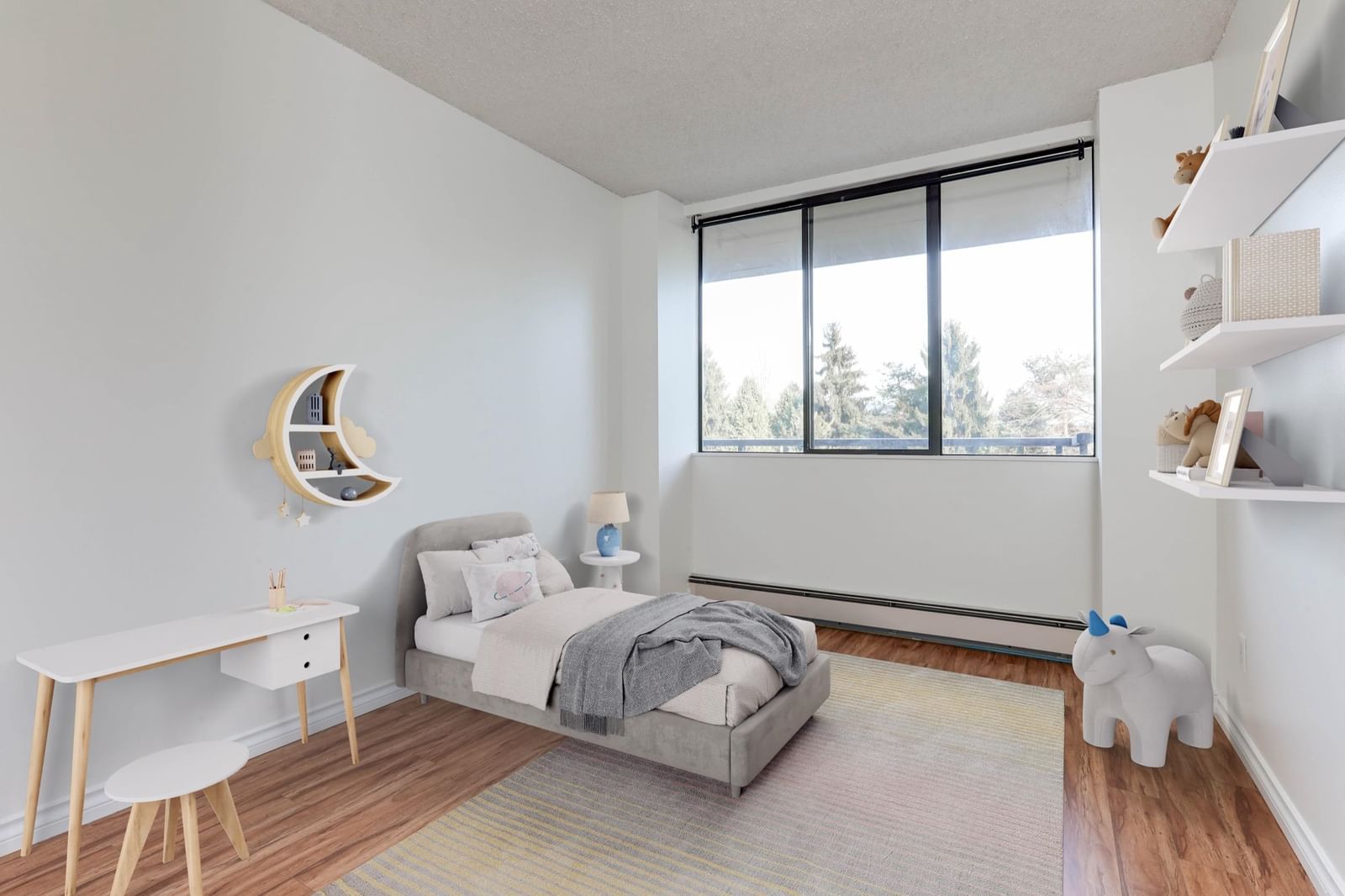 Listing Image 10