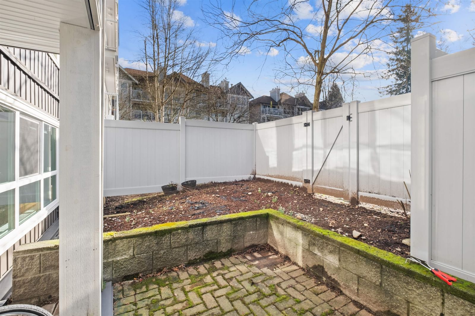 Listing Image 25