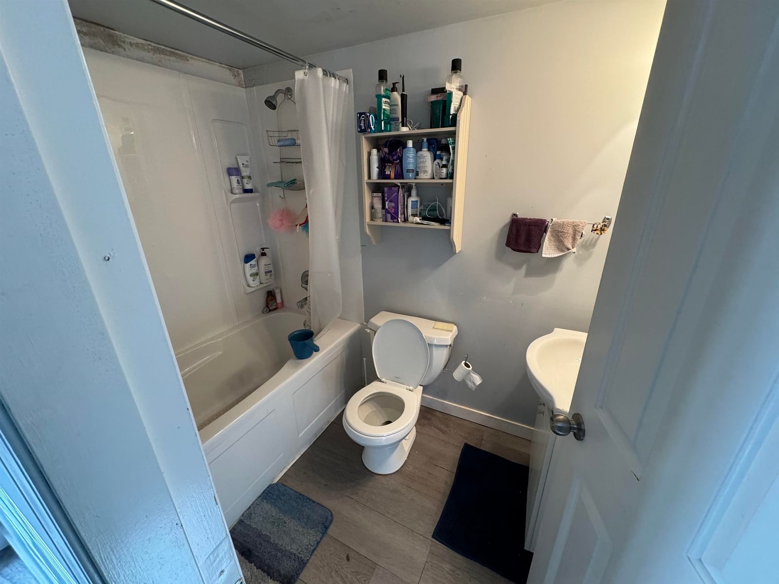 Listing Image 14
