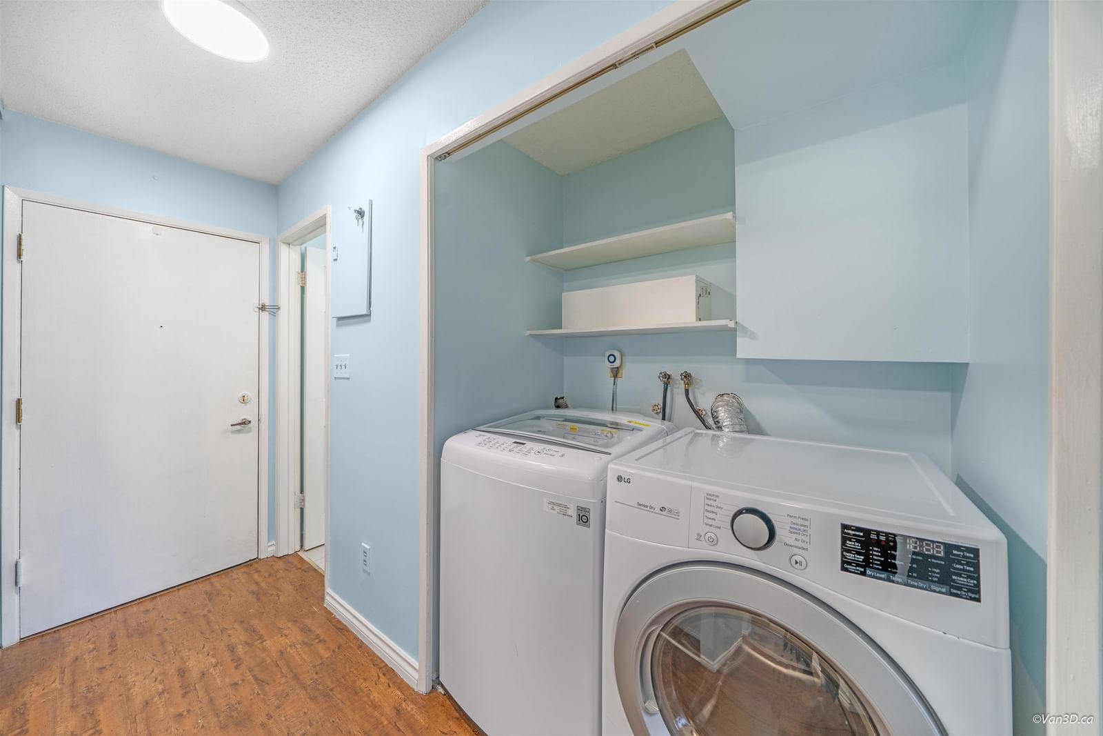 Listing Image 21