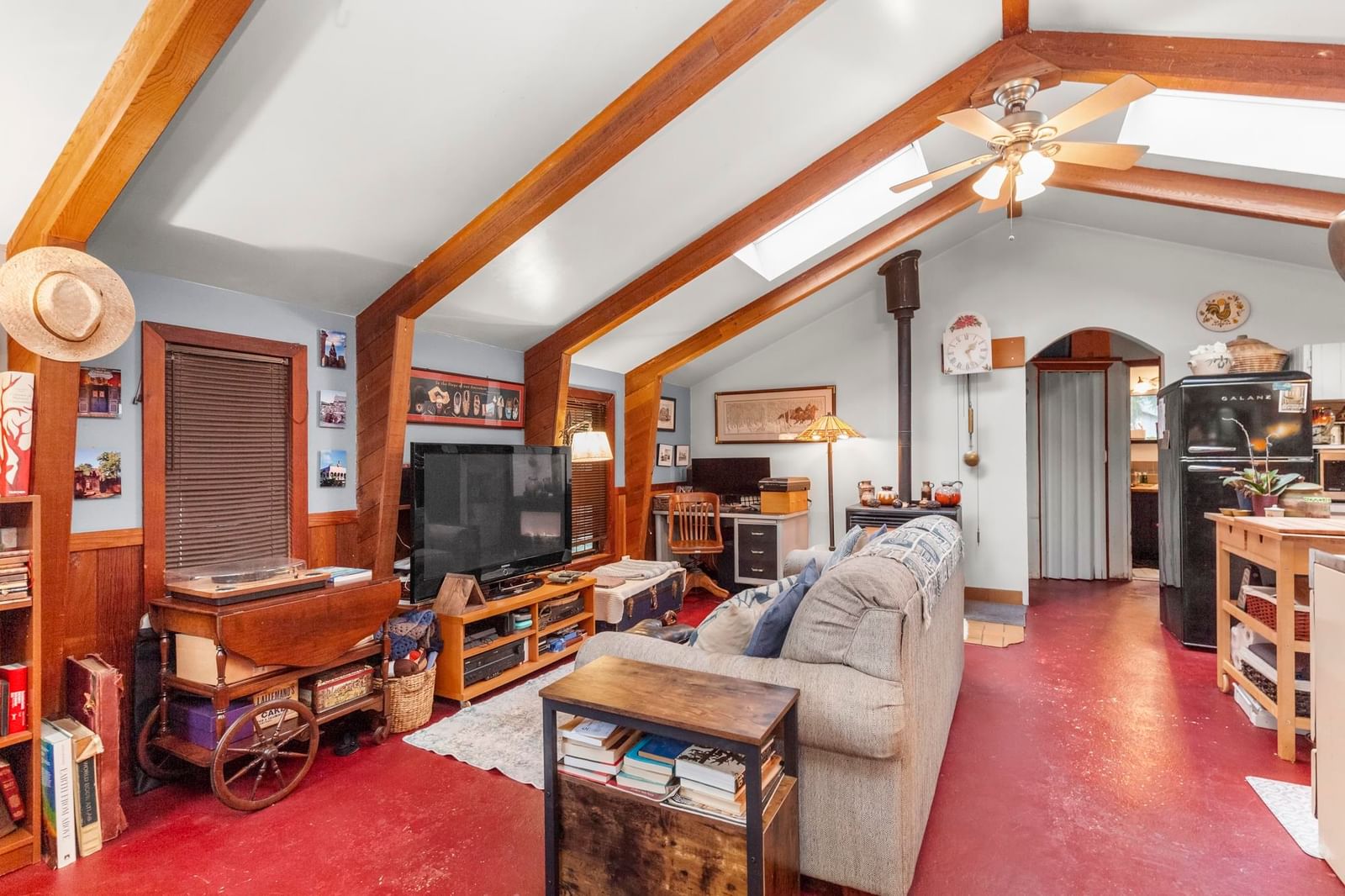 Listing Image 18