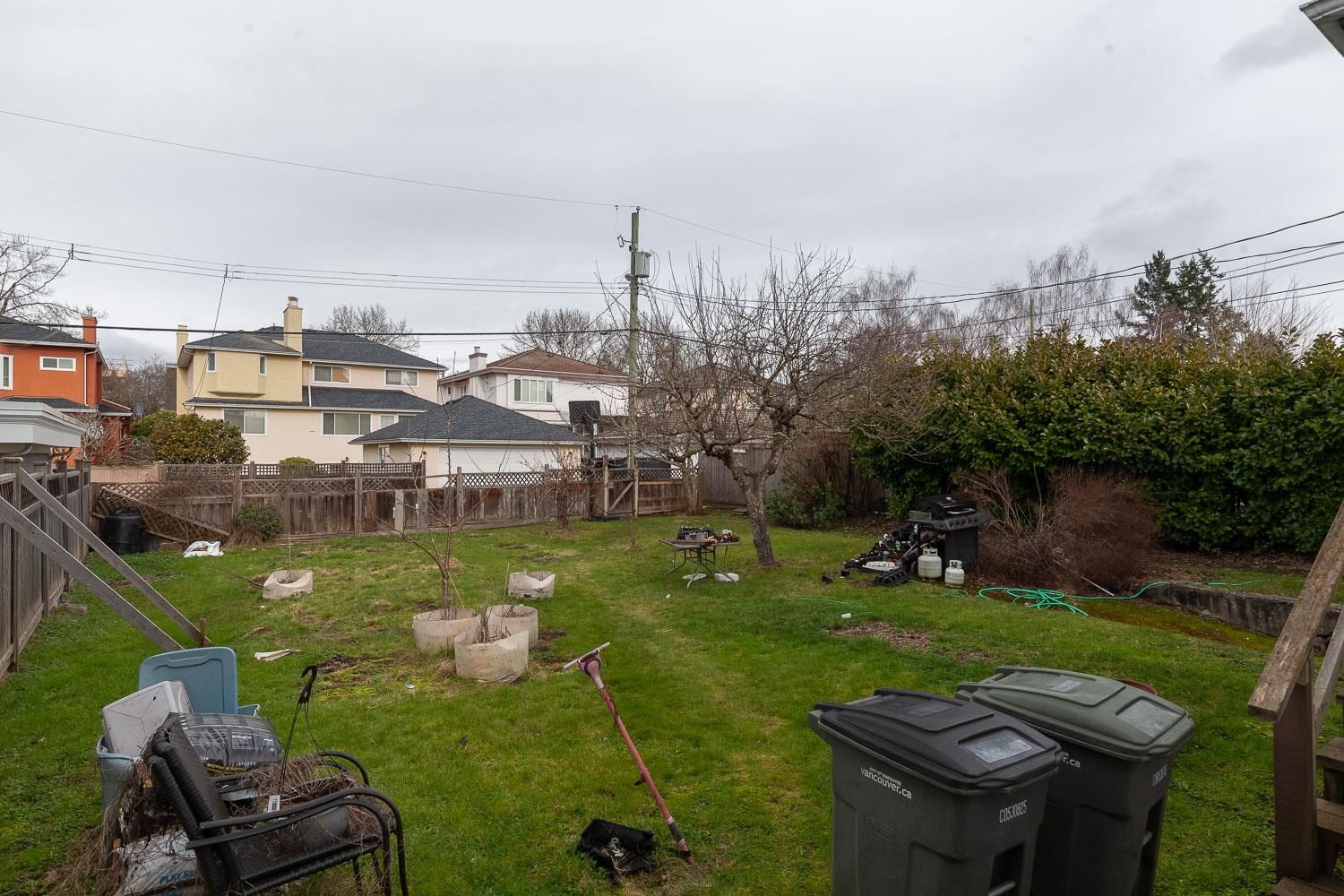 Listing Image 9