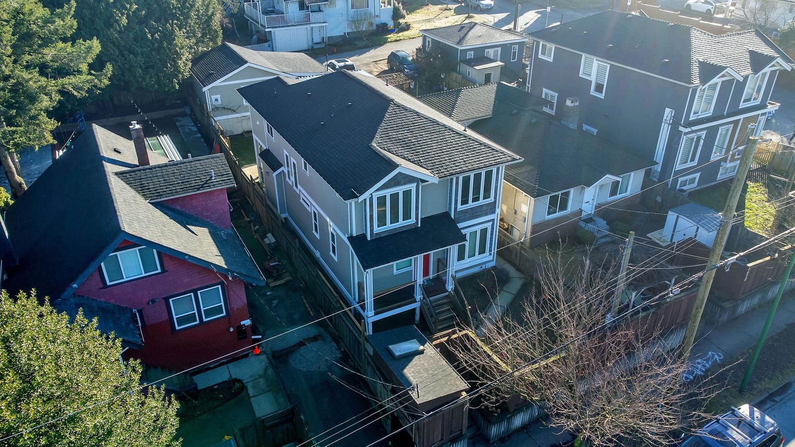 Listing Image 11