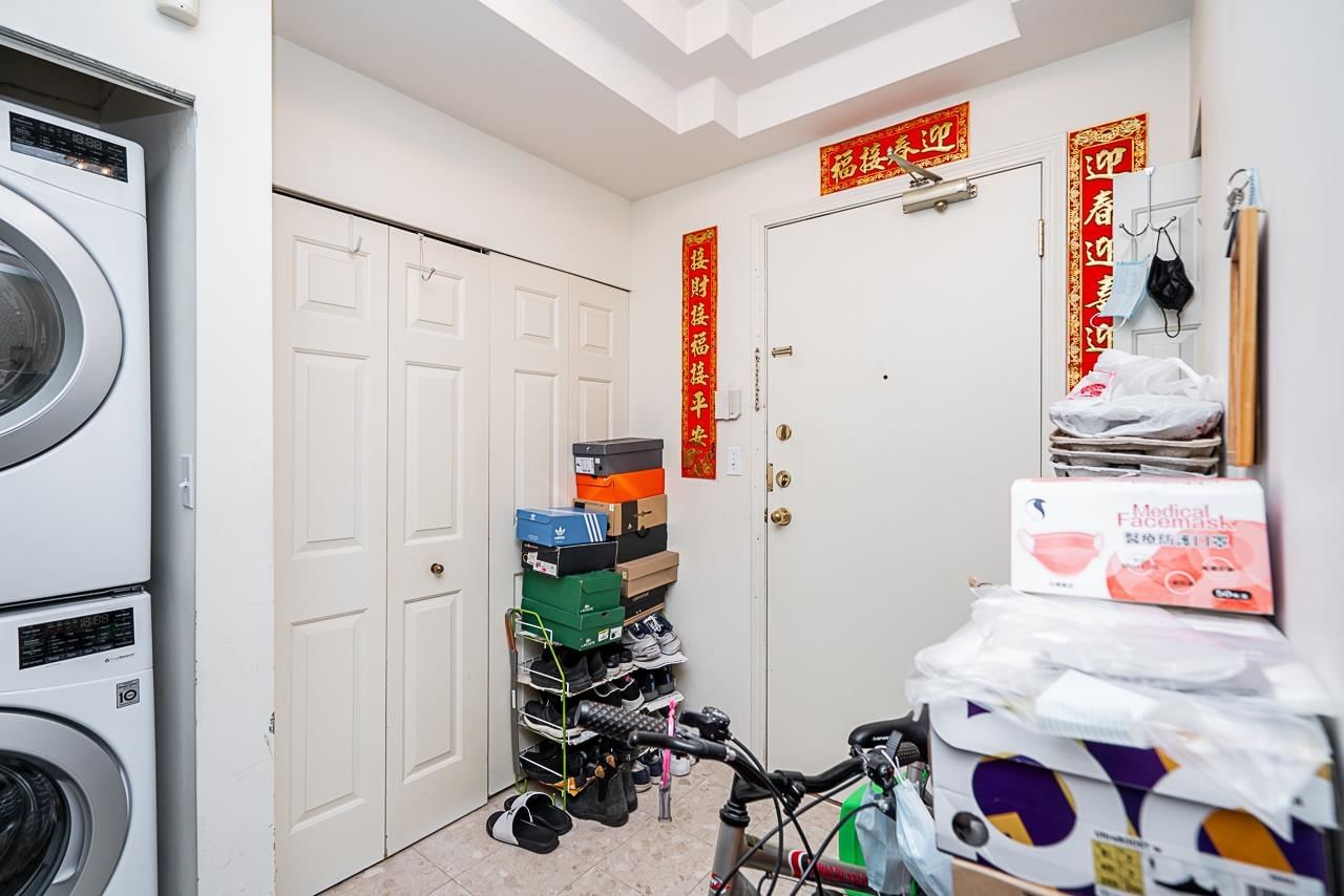Listing Image 13
