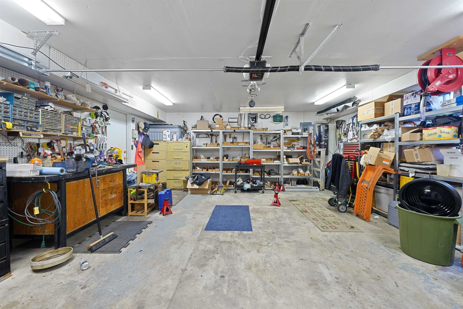 Listing Image 27