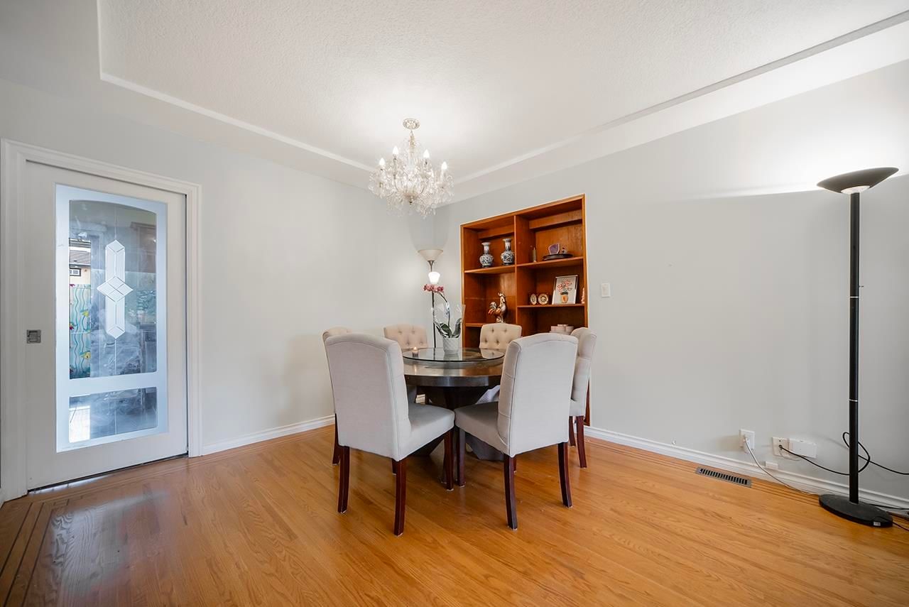 Listing Image 6