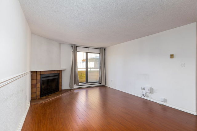 261 - 7293 Moffatt Road