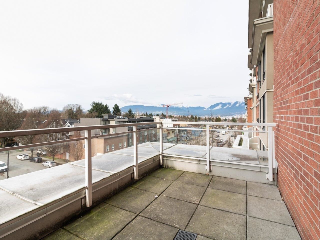 Listing Image 23