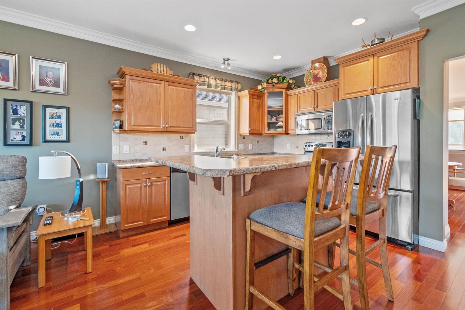 Listing Image 15