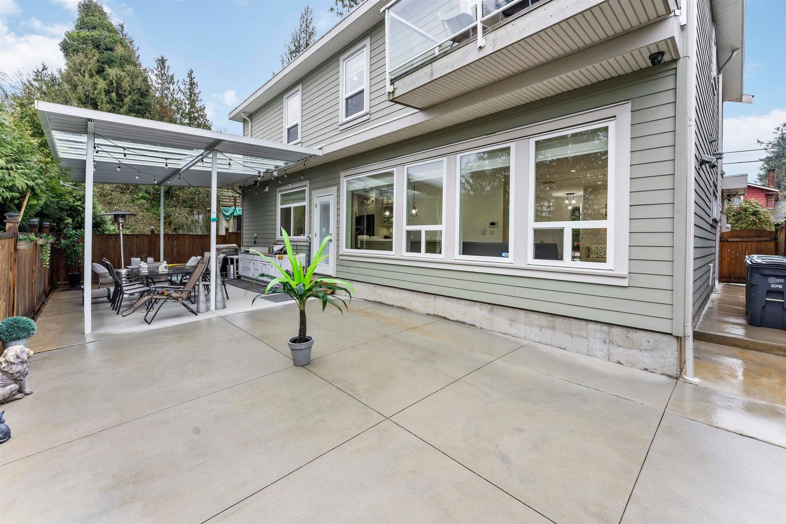 Listing Image 28